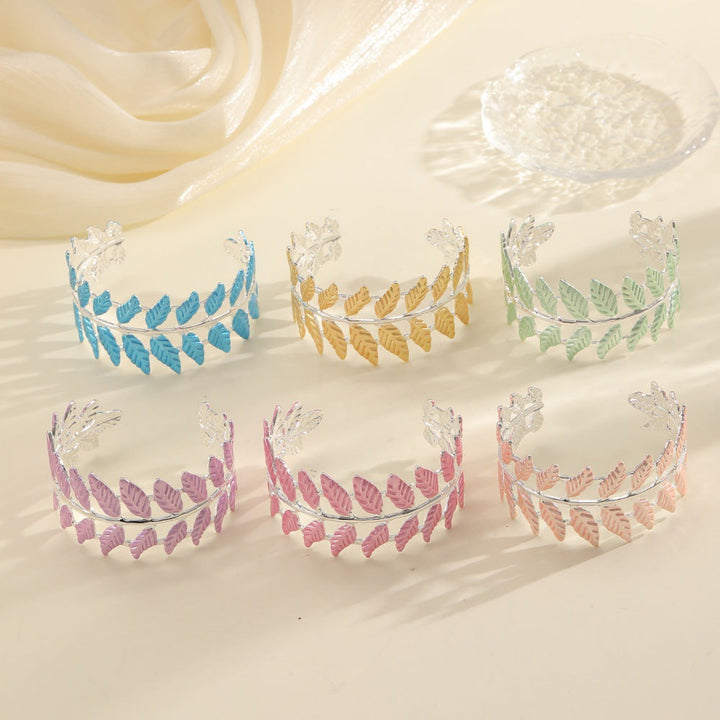 Ladies' bracelet in elegant leaf design Nin Boutique