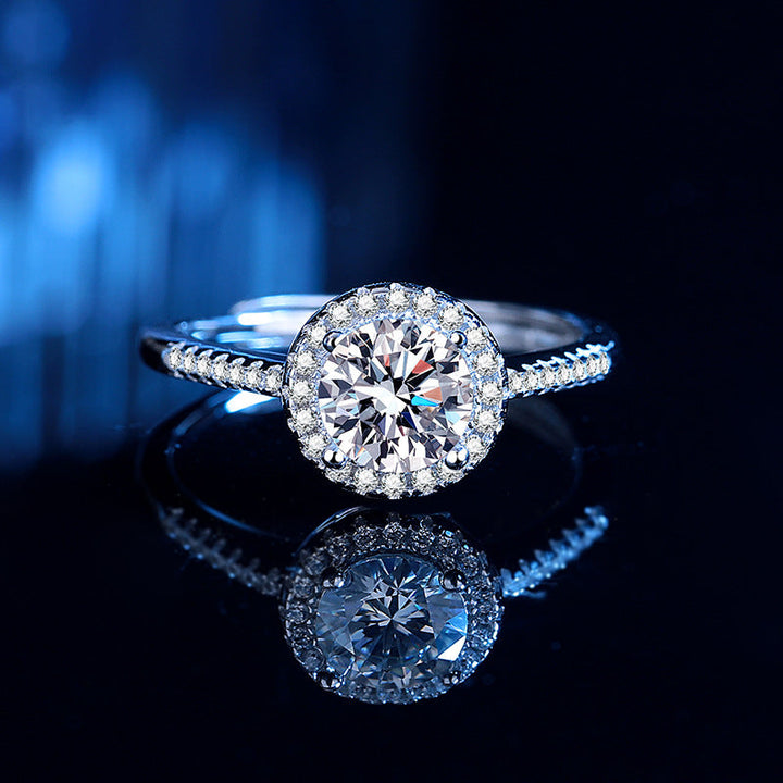 Women's engagement ring with sparkling zircon and intricate design Nin Boutique