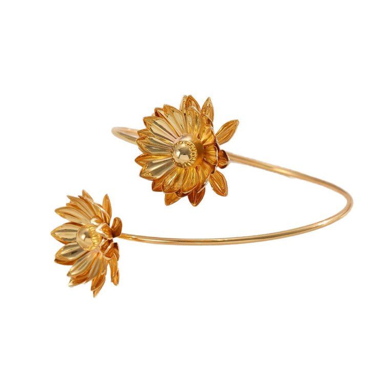 Women's bracelet with floral 3D design Nin Boutique