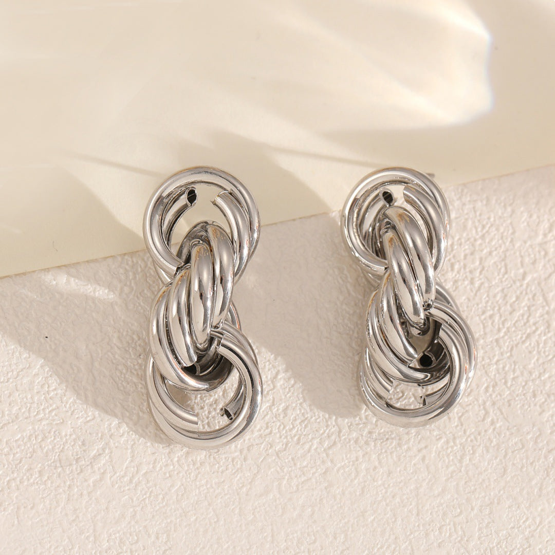 Ladies' earrings with contemporary knot design Nin Boutique