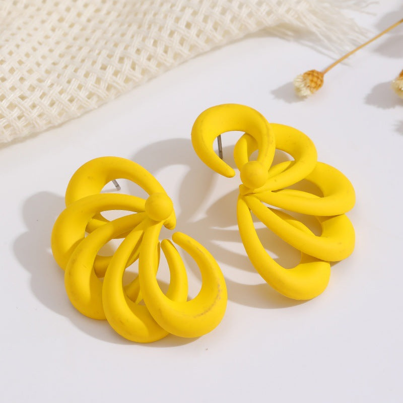 Women's earrings in artistic spiral pattern Nin Boutique