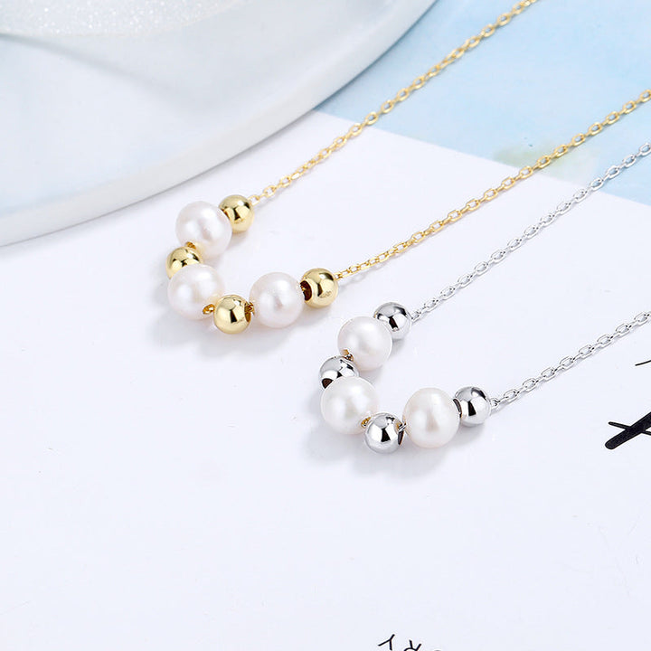 Women's necklace with radiant pearls and stylish silver accents Nin Boutique