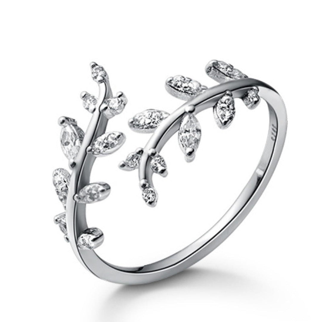 Women's ring with delicate leaf design and sparkling zirconia elements Nin Boutique