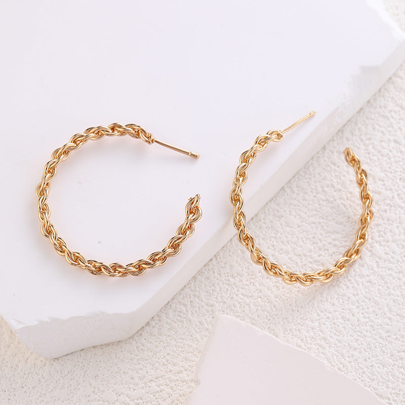 Women delicate and elegant hoops made from high-quality material Nin Boutique