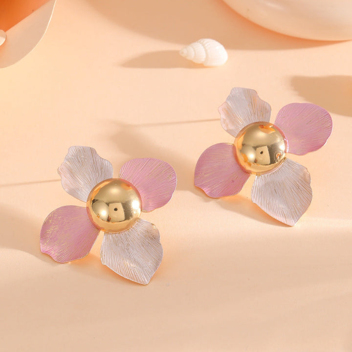 Women's earrings with artistic floral design Nin Boutique