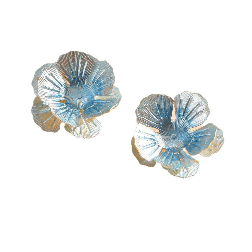 Ladies' earrings in floral design made of high-quality metal Nin Boutique