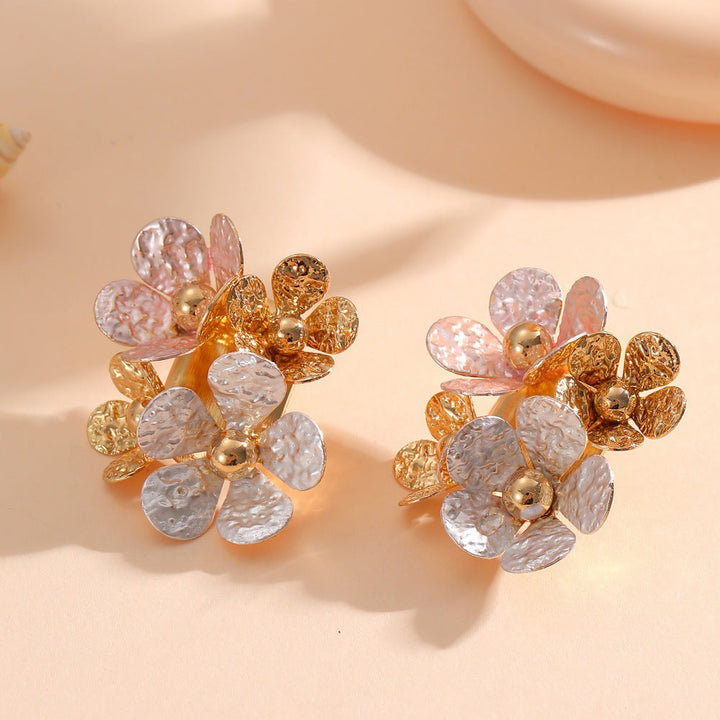 Women's earrings with artistic floral motifs Nin Boutique