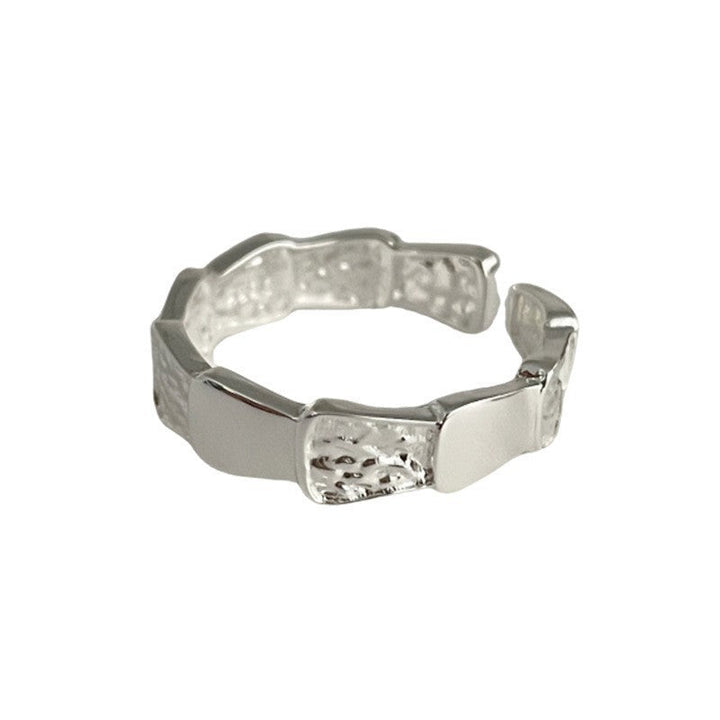 Women's ring with elegant, faceted design Nin Boutique