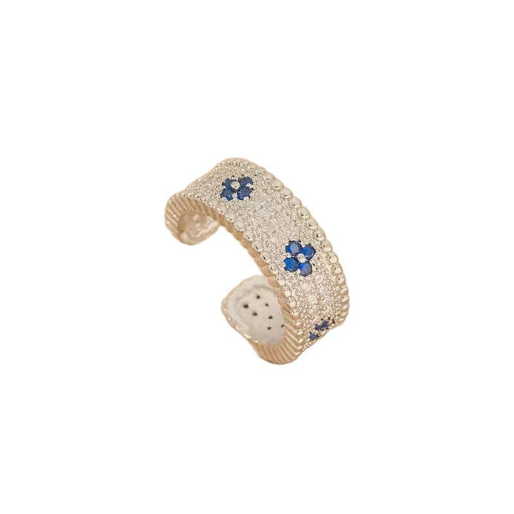 Women's intricate quatrefoil pave cubic zirconia pendant necklace with sapphire accent Nin Boutique