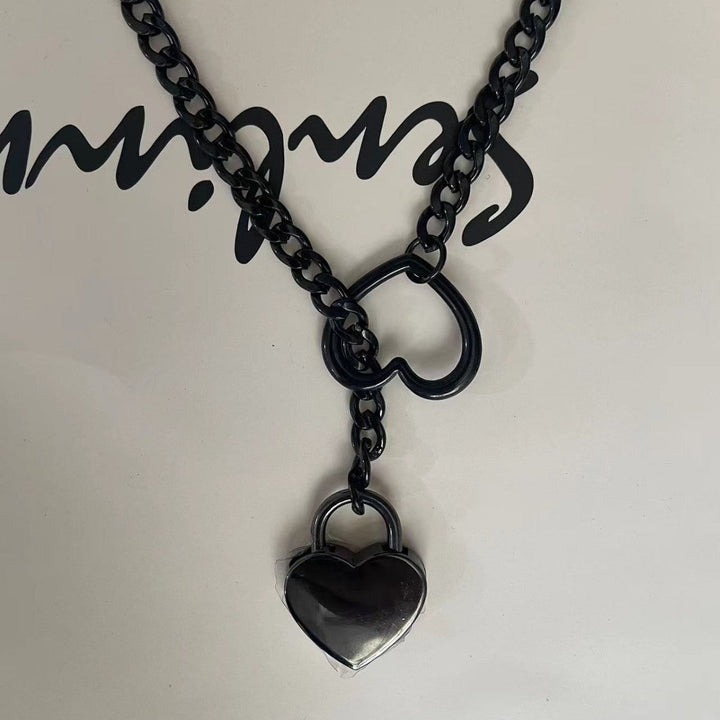 Ladies ankle bracelet with heart pendant and elegant chain design Nin Boutique