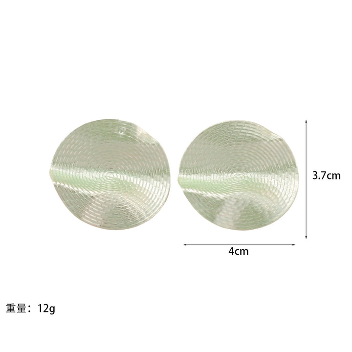 Ladies earrings in elegant shell design Nin Boutique