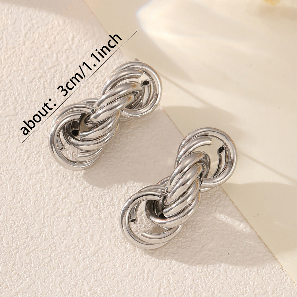 Ladies' earrings with contemporary knot design Nin Boutique