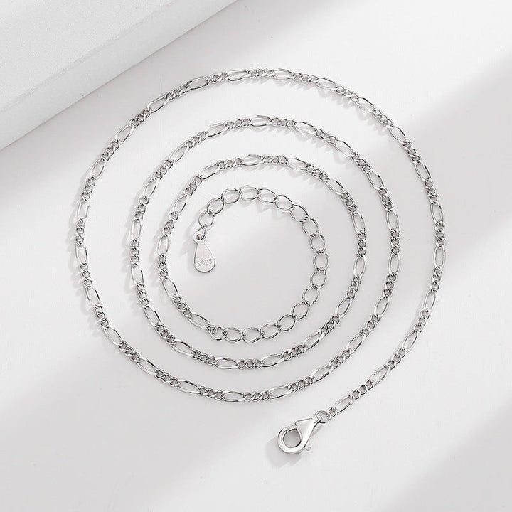 Ladies fine gold necklace with stylish link design Nin Boutique