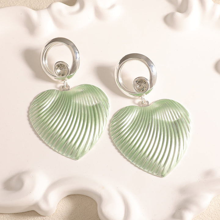 Women's earrings with elaborate heart design Nin Boutique