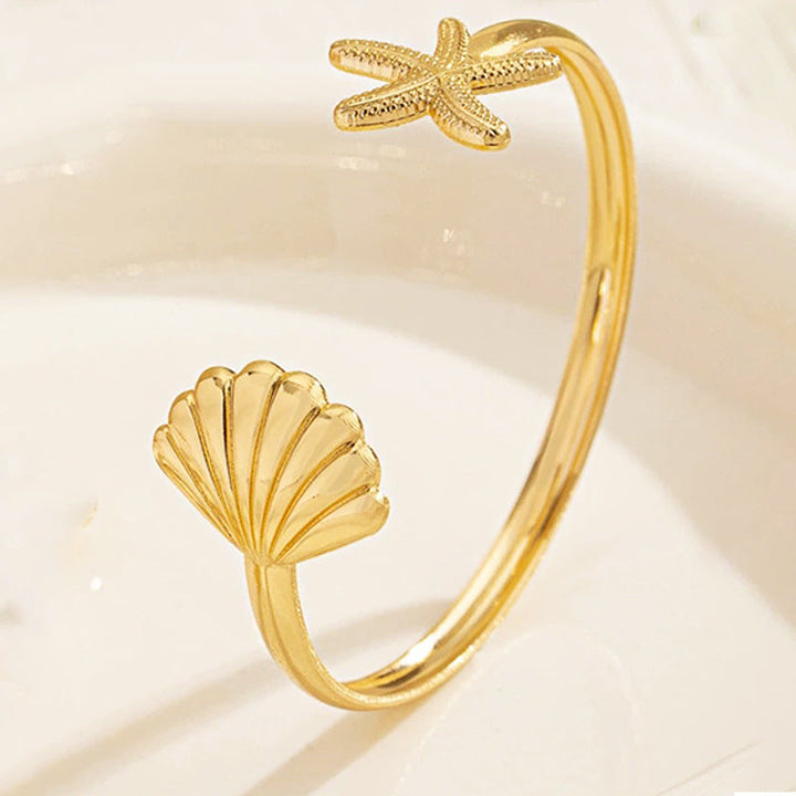 Ladies bracelet with intricate starfish design Nin Boutique