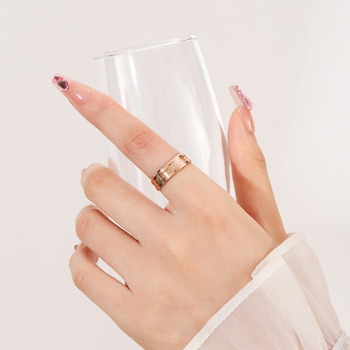 Women’s ring with engraved message and elegant design Nin Boutique