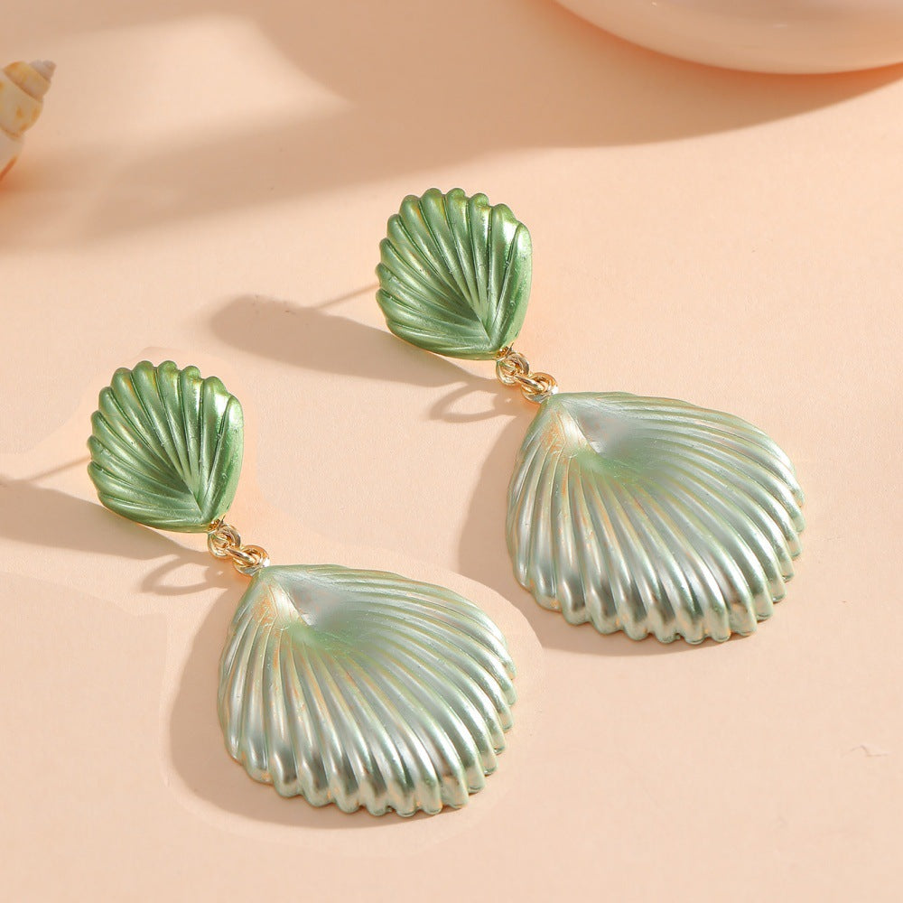 Women's earrings in maritime shell design Nin Boutique