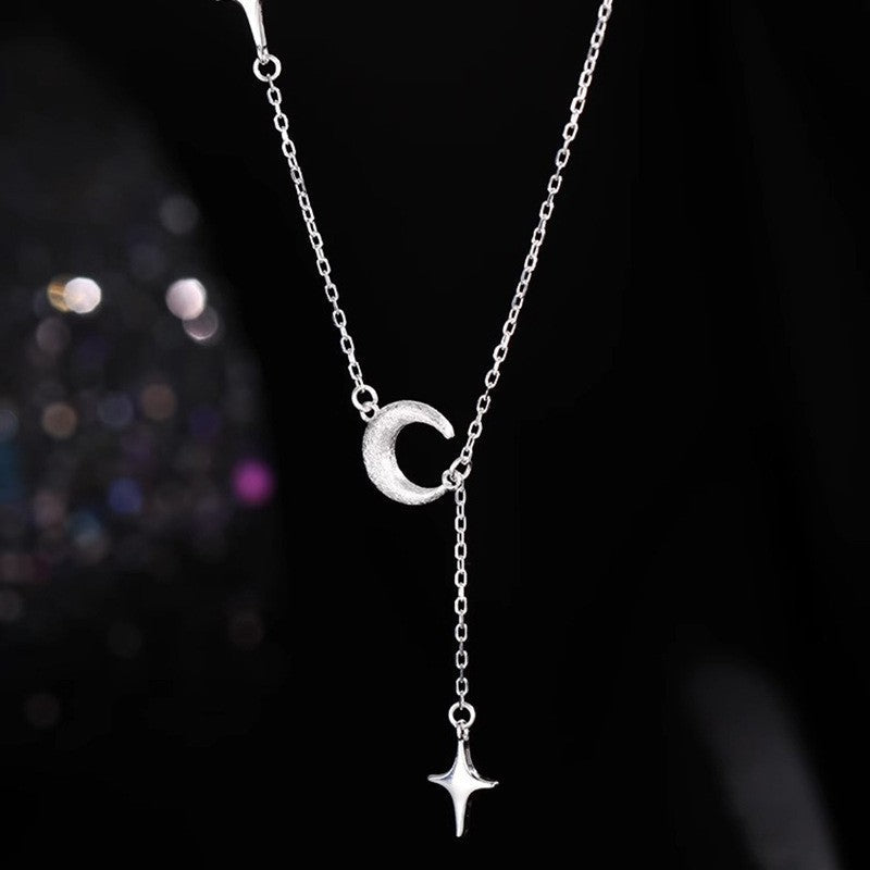 Women's Necklace with Attractive Moon and Star Pendant Nin Boutique