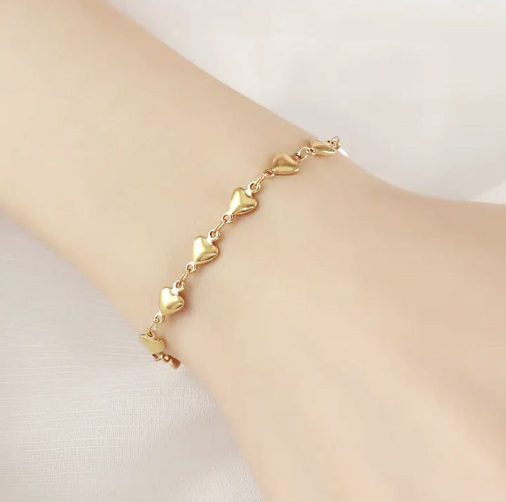 Ladies Heart-Shaped Charm Anklet Nin Boutique