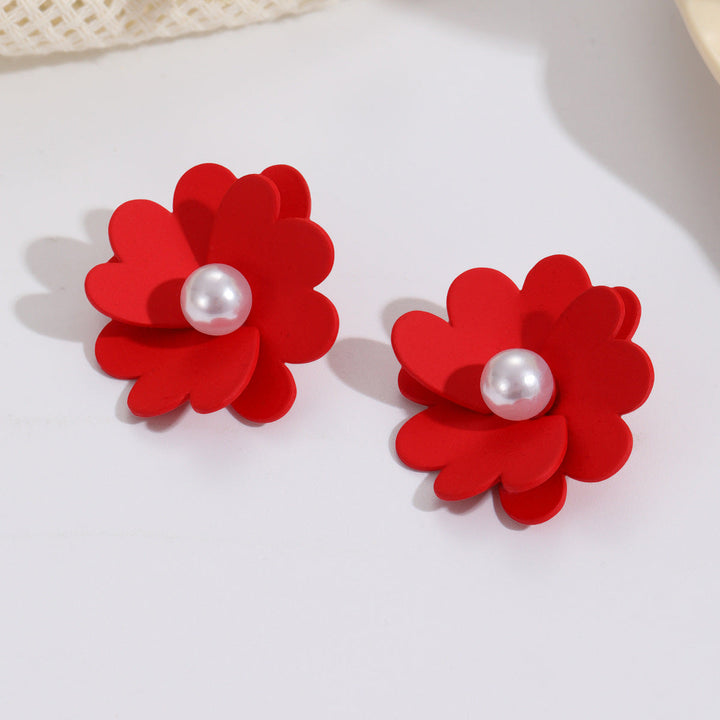 Women's earrings with vibrant floral design and stylish pearl accents Nin Boutique