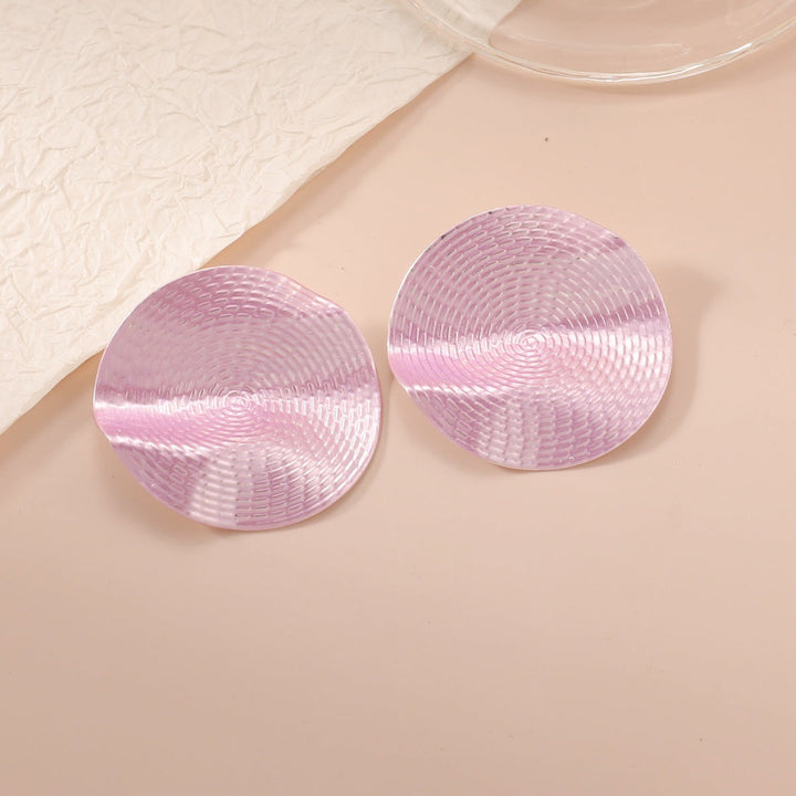 Ladies earrings in elegant shell design Nin Boutique