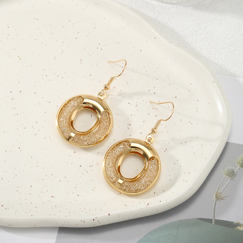 Women’s earrings with delicate, modern design Nin Boutique