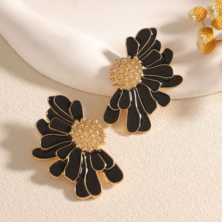 Women’s earrings in floral, artistic design Nin Boutique