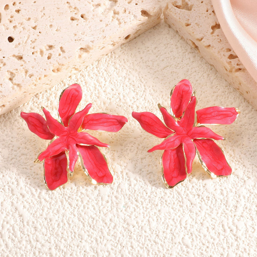 Women's earrings in artistic flower design Nin Boutique
