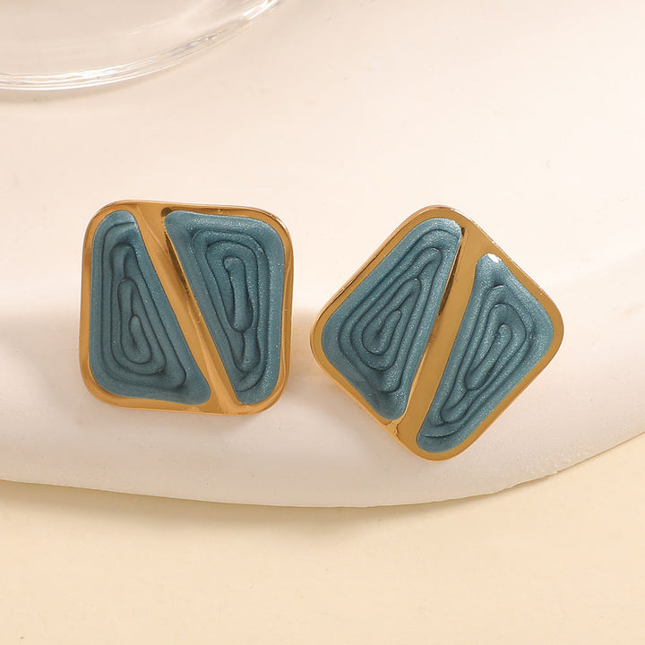 Ladies earrings in elegant shell design Nin Boutique 1784077119