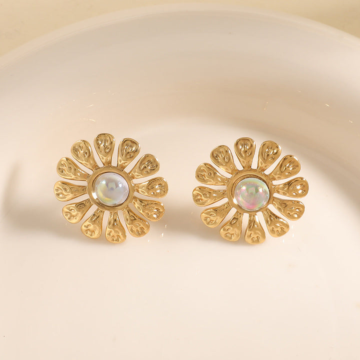 Women's earrings in elegant orchid design Nin Boutique