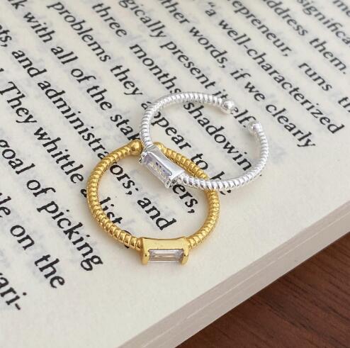 Women's Open Ring with Sparkling Crystal Nin Boutique