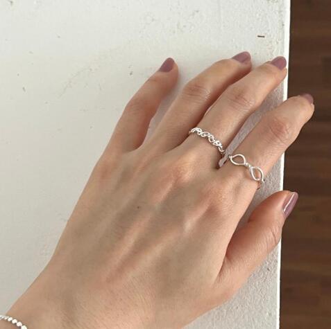 Women's Open Ring with Elegant Wire Design Nin Boutique