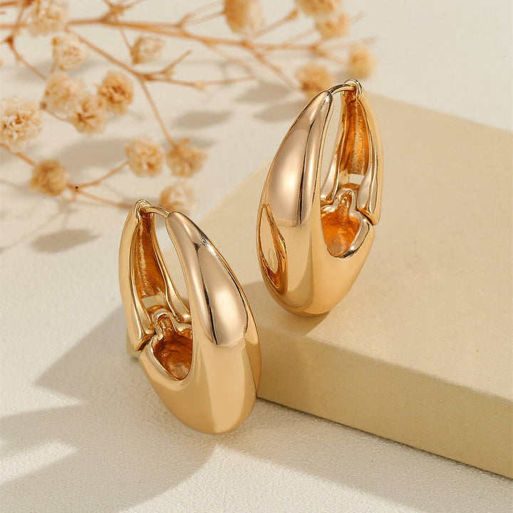 Women's earrings with modern design Nin Boutique