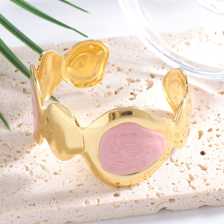 Women's Open Bangle with Artistic, Curved Design Nin Boutique