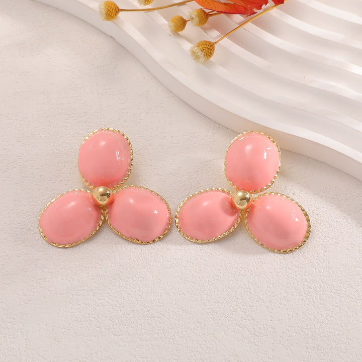 Women's earrings in stylish flower design Nin Boutique