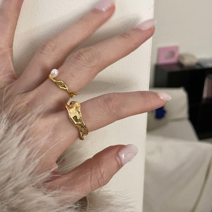 Ladies Ring with artistic animal motif Nin Boutique