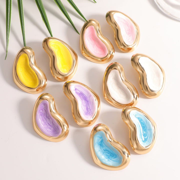 Women's earrings in artistic, organic design Nin Boutique