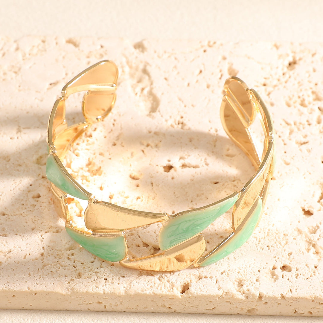 Women's Open Bangle with Elegant Leaf Design Nin Boutique