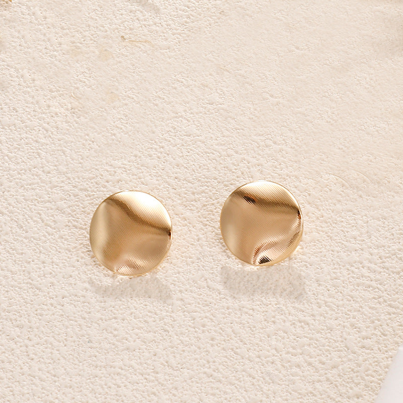 Women Earrings with textured, square design Nin Boutique