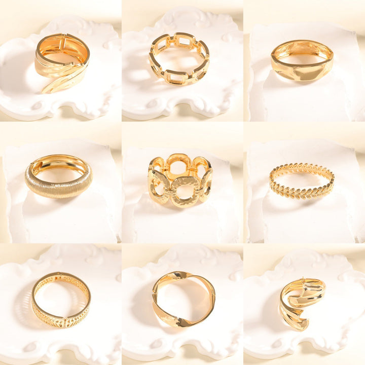 Women Open Bangle with Artistic Leaf Design Nin Boutique