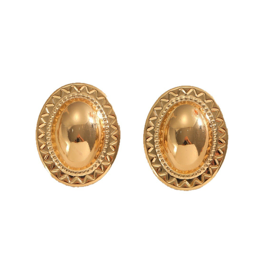 Ladies' earrings in handcrafted vintage style Nin Boutique