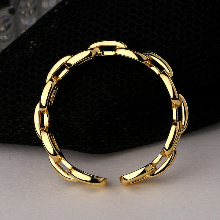 Women's ring with modern chain links Nin Boutique