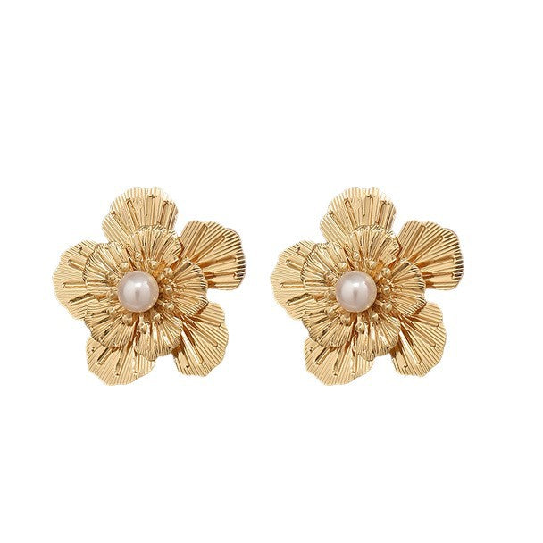Women's earrings with artistic flower design and pearl accents Nin Boutique