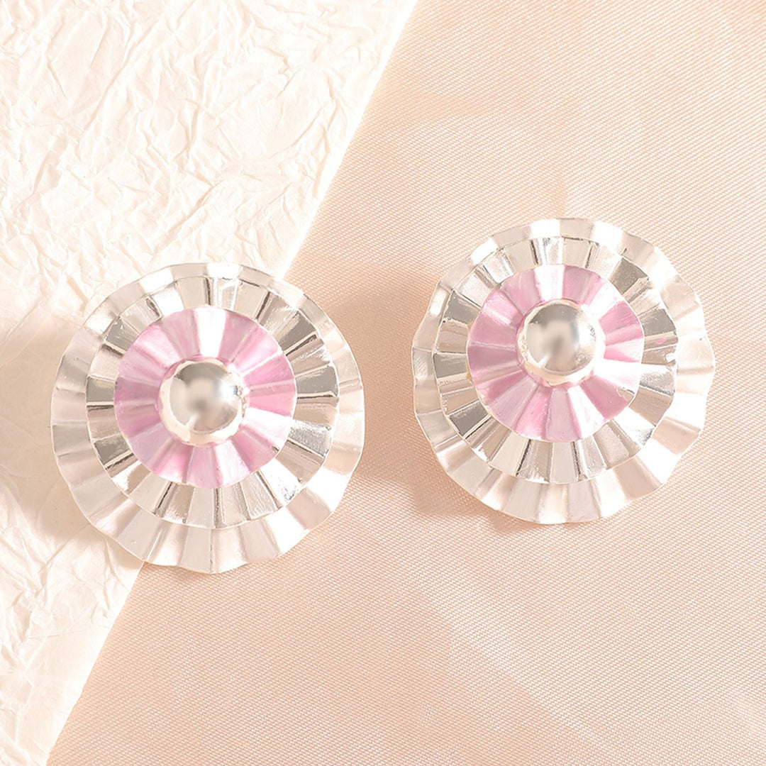 Women's stud earrings with intricate geometric design Nin Boutique