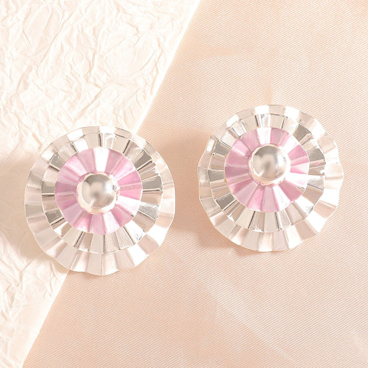 Women's stud earrings with intricate geometric design Nin Boutique