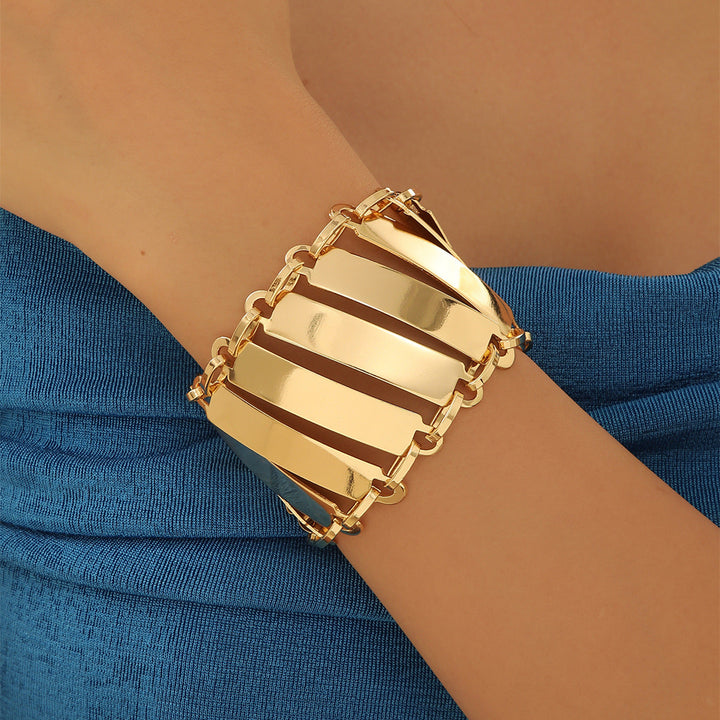 Women's Bracelet with Modern, Geometric Design Nin Boutique