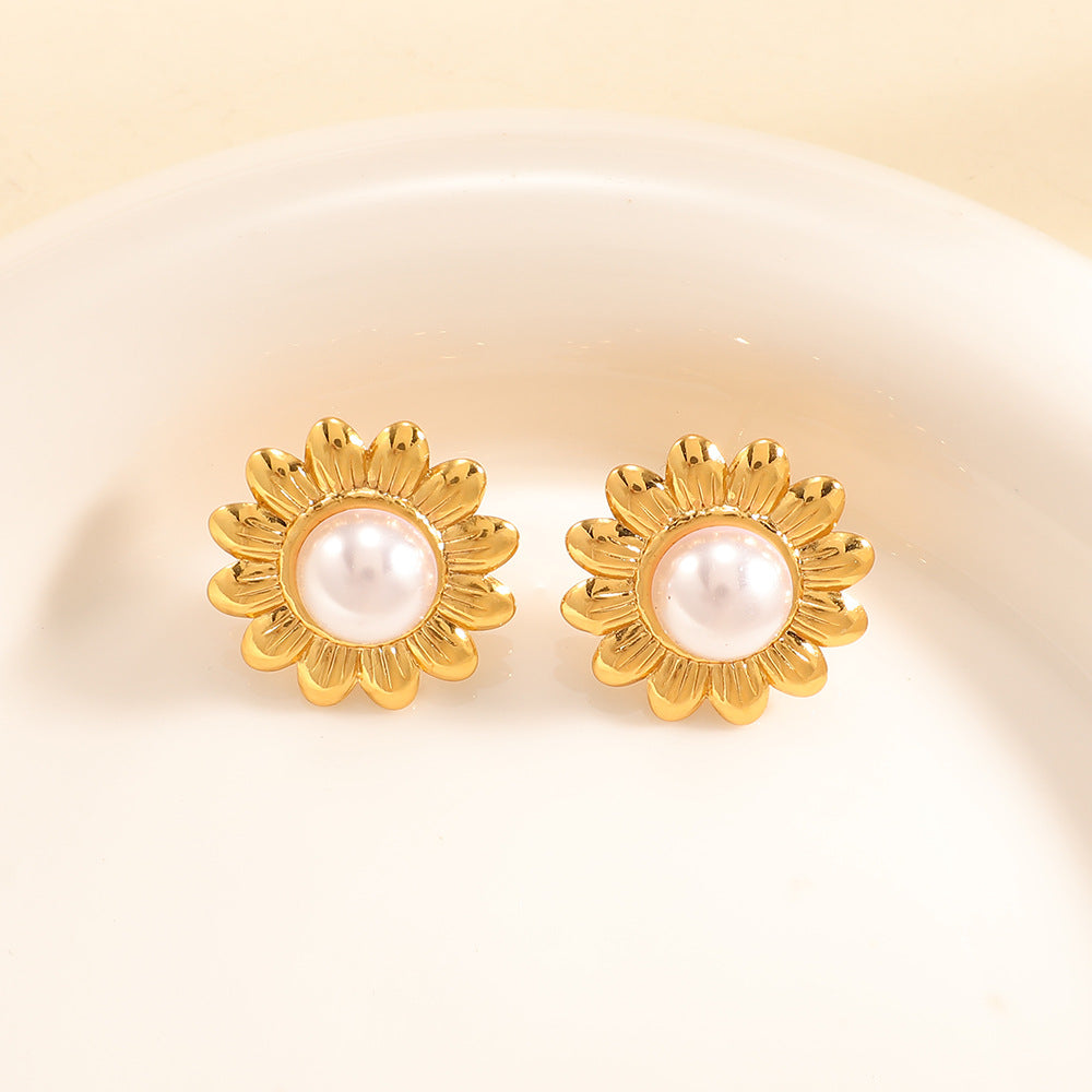Women's earrings in elegant orchid design Nin Boutique