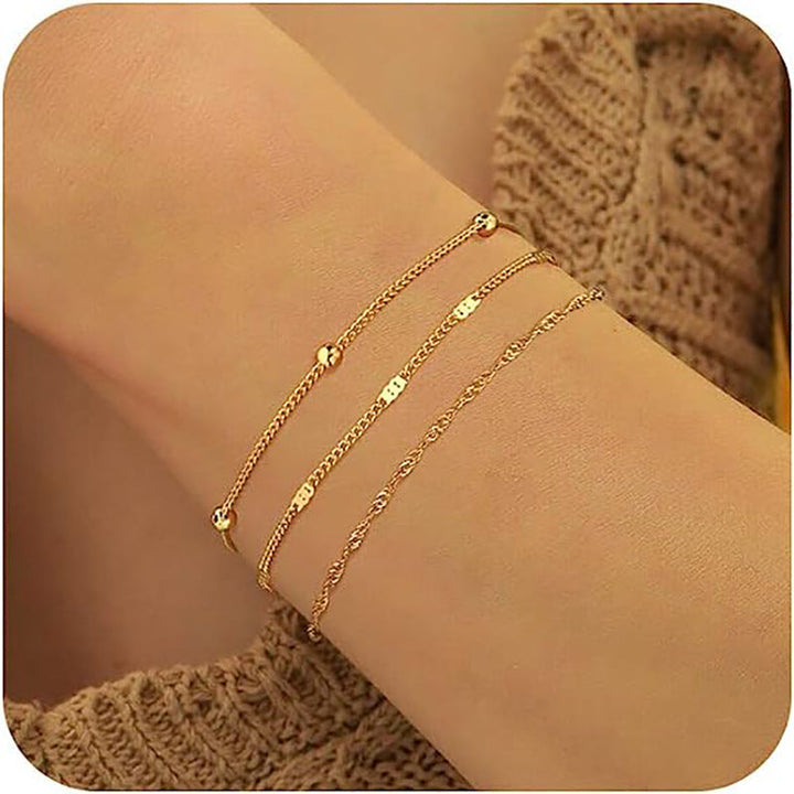Women's delicate ankle chain set with fine links and sparkling zirconia details Nin Boutique