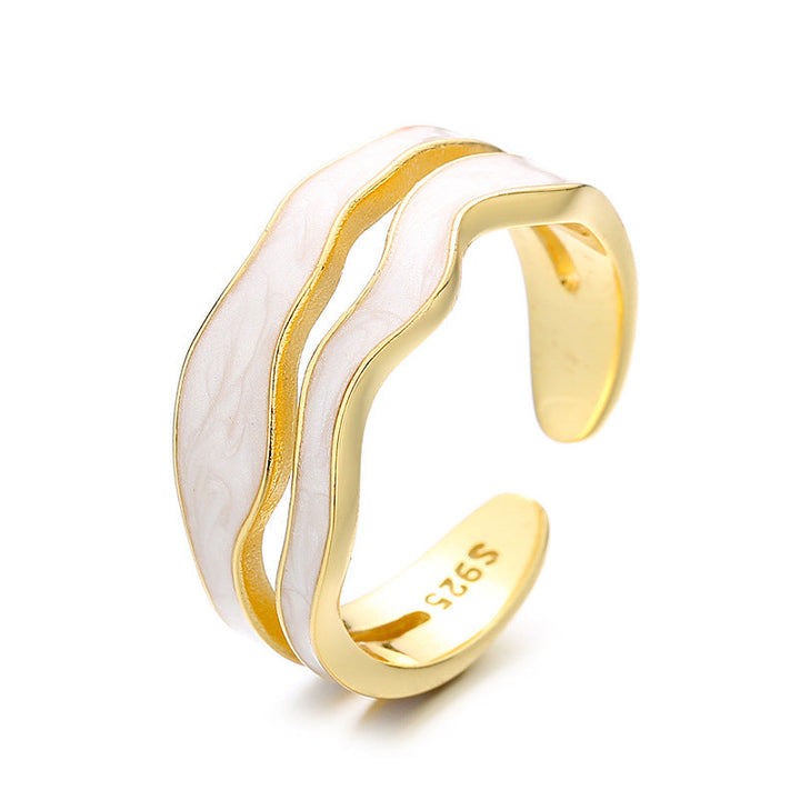Women's Open Ring with Elegant Wave Pattern and Sparkling Detail Nin Boutique
