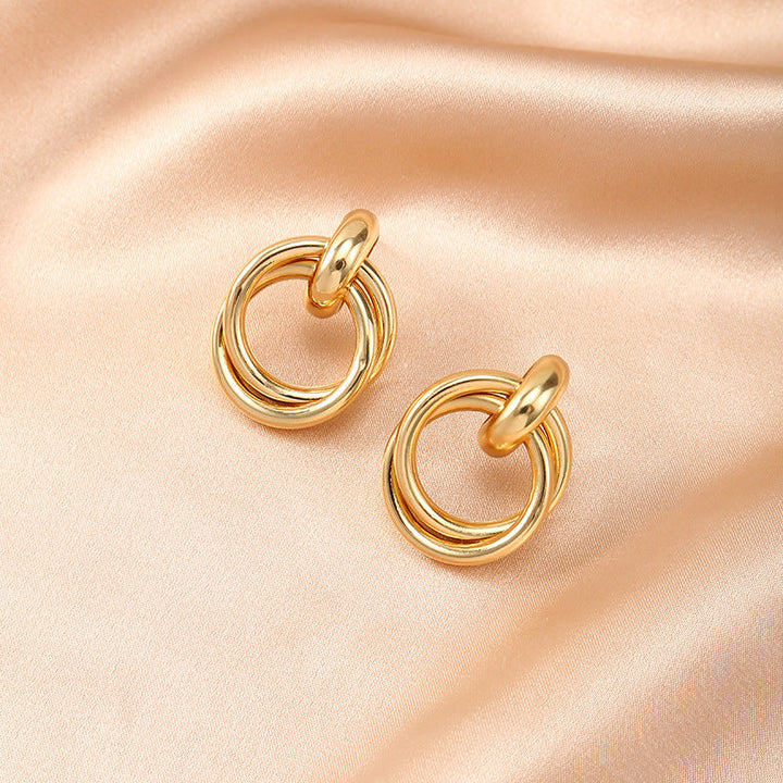 Women's earrings made of high-quality stainless steel with playful chain design Nin Boutique